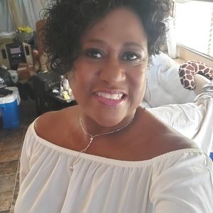 Meet your Posher, Gwen